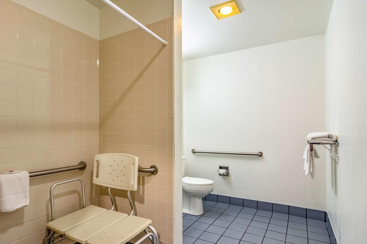 Motel 6 Chattanooga Downtown Экстерьер фото